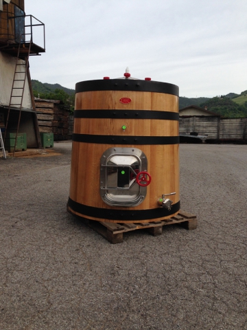 Wooden barrels -  10/11 hl slavonia oak vat