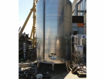 Vertical cylindrical tank on legs hl 150