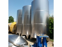 Vertical cylindrical tank on legs hl 200