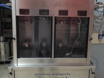 Isobaric bottling machine