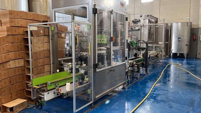 End of packaging line