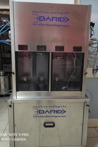Isobaric bottling machine