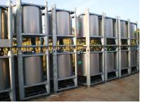 Palletized stainless steel tank, capacity hl 10