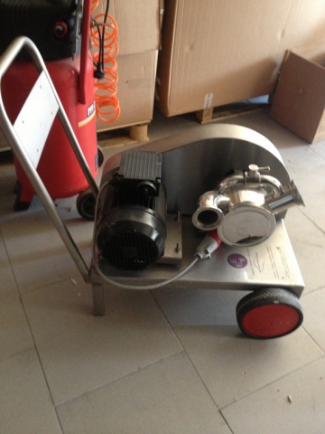 Rubber impeller pump 160 q.li/h