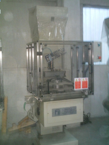 Mono-head capper for cork, bertolaso