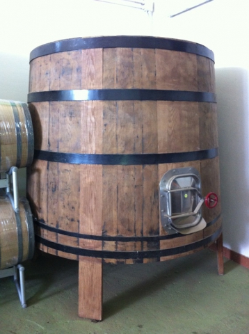 Botte in legno - tino per fermentazione, usato da 45 quintali 