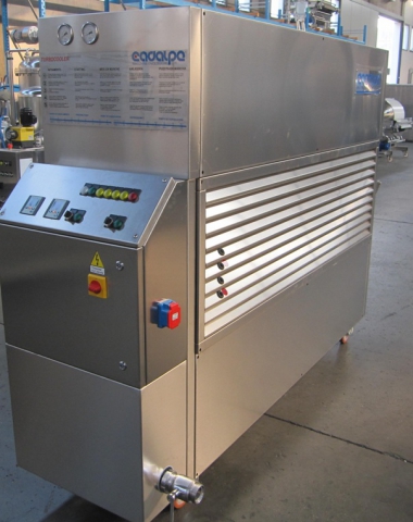 Refrigeratore a corpo rschiato