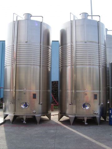 Serbatoio inox per vino nuovo hl 300