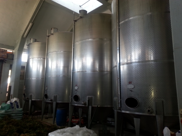 Serbatoio inox per vino usato hl 300