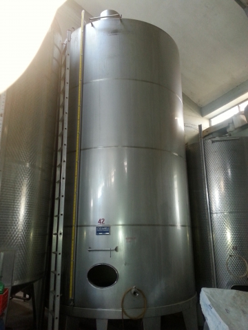 Serbatoio inox per vino usato hl 300