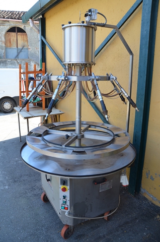 Semi-automatic rotary filler