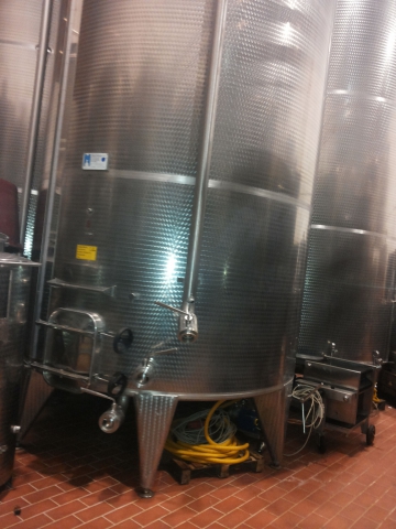 Serbatoio inox per vino usato hl 300