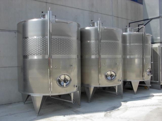Storage tank for wine hl 50