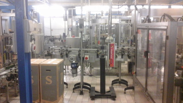 Complete bottling line