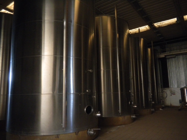 Stainless steel tanks capacity hl 600