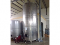 Used storage tank for wine, capacity hl 150
