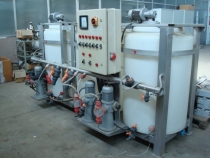 Clarifier or products dispenser