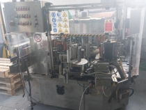 Cavagnino e gatti labeling machine