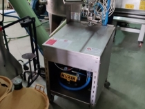 Semi-automatic bag in box filling machine