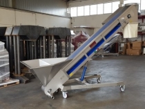 Nastro elevatore per uva 