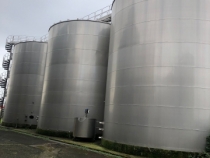 Stainless steel tanks