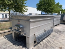 Serbatoio rettangolare in acciaio inox