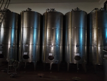 Lot of 5 stainless steel tanks