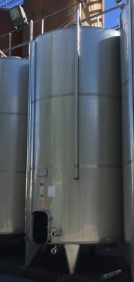Serbatoi hl 100 da vinificazione  in acciaio inox