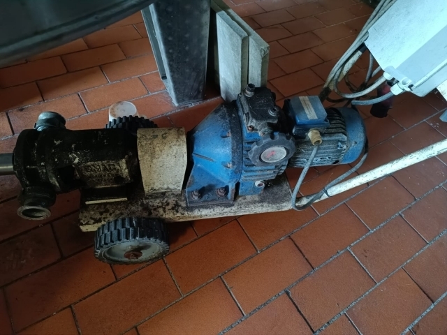 Pompa lobi