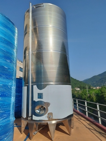 Serbatoio 300 hl da stoccaggio in acciaio inox 