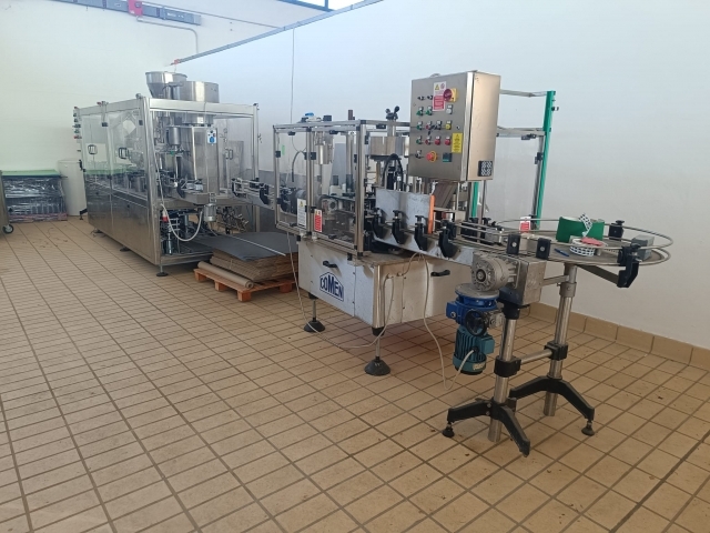 Linea completa di imbottigliamento